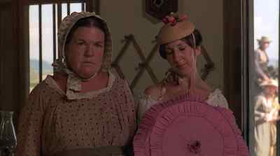 - He ain't for you, Serene. - Goin' South