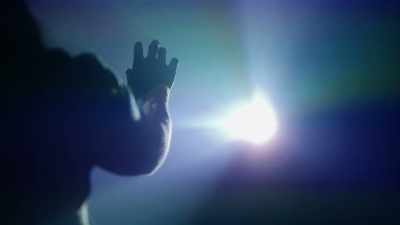 He all of a sudden develops
an over-sensitive
acute sensitivity to light - Death by Fame