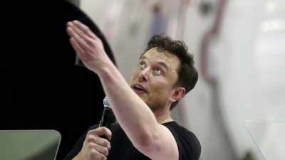 He also announced
that getting humans to Mars - Tech Billionaires: Elon Musk