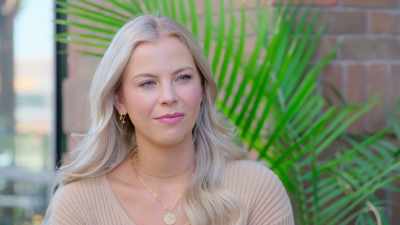 He asked me to
be his girlfriend, - The Secret Lives of Mormon Wives
