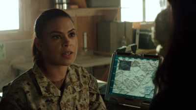 He builds heavy-weapon
fighting positions outside - SEAL Team