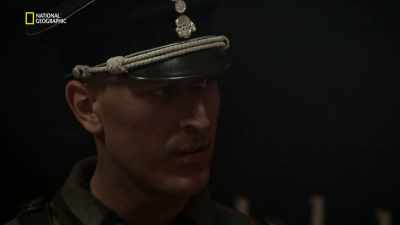 He bursts in to report to Lee - Hitler's Last Stand