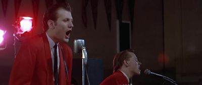 He called the cops - American Graffiti