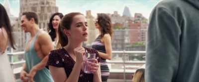 -He came out as a gay man.
-While he was inside you? - Set It Up