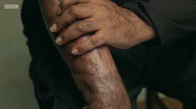 He can only feel what he's doing, and
he'd take my arm from this position, - Uprising