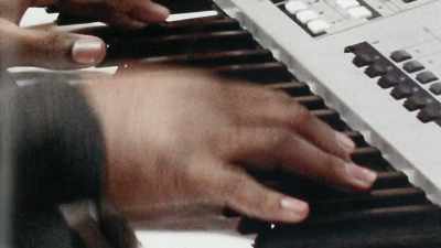 He can really sing." - Surviving R. Kelly