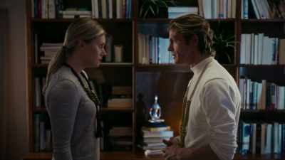 - He can't be.
- We're on a knife's edge here. - Bonds Will Be Broken
