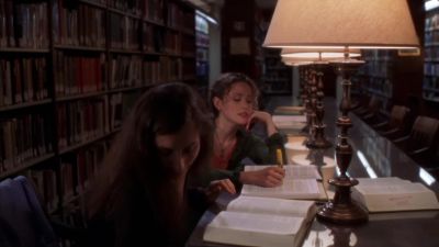 -He can't make it.
-Yeah, l kind of guessed. - The West Wing