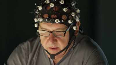 -: He chose A, he gets B, and he says, - Inside the Mind of a Con Artist