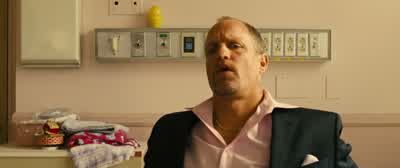 He come visit her a lot? - Seven Psychopaths