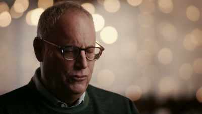 He comes this guy
who says "Do your job - Giuliani: What Happened to America's Mayor?