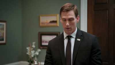 HE CONVENIENTLY
LET THE FIRST DAUGHTER - Tyler Perry's The Oval