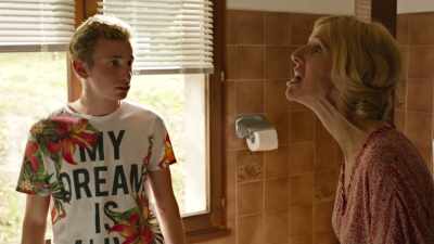 He could have broken your jaw.
You'd be like this. - Being 17