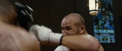 - He could last another round. - Southpaw