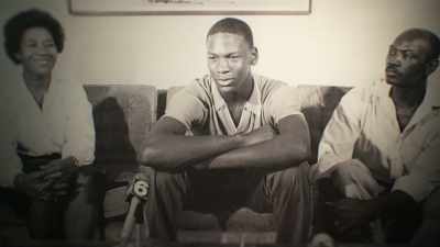 He decided to play at Chapel Hill - The Last Dance