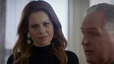 He definitely didn't
play cards with us that night, - Aurora Teagarden Mysteries: Til Death Do Us Part