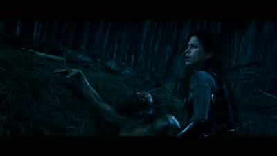 He did it to save me. - Underworld: Rise of the Lycans