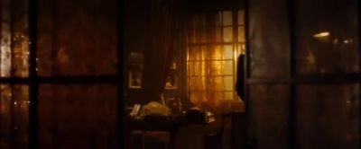 He didn't even look me in the eye - Burlesque