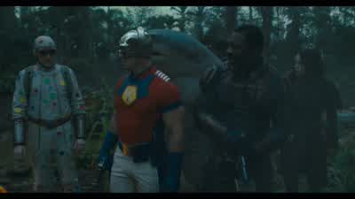 He does throw polka dots at people. - The Suicide Squad