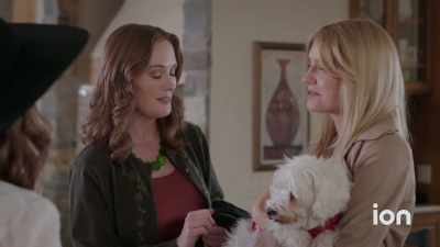 He doesn't bite. He's just playful.
That reminds me. - Dognapped: A Hound for the Holidays