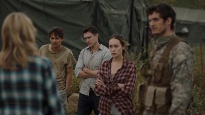 He doesn't care
about the relics. - Fear the Walking Dead