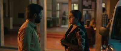 He doesn't know which bus exactly. I'm...
...scared, Vadivelu. Stop this somehow. Please! - Chithha
