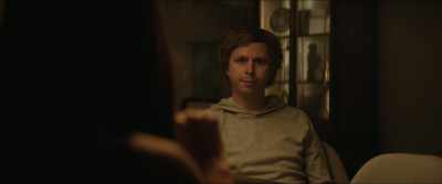 He doesn't lock
his chips down, - Molly's Game