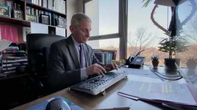 He doesn't say anything about these panicked emails - Thank You Dr. Fauci