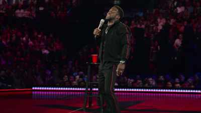He was doing this, "Bad, Kevin." - Kevin Hart: Irresponsible