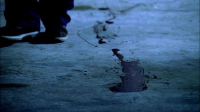 He dragged the body to here... - CSI: Crime Scene Investigation
