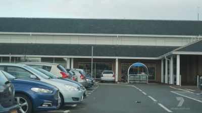 He drives to Hayes,
goes and meets her in Tesco, - The Real Manhunter