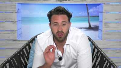 He ends up doing
the worst thing I could
ever imagine him doing. - Love Island