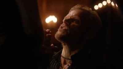 HE EXHALES SHARPLY - The Musketeers