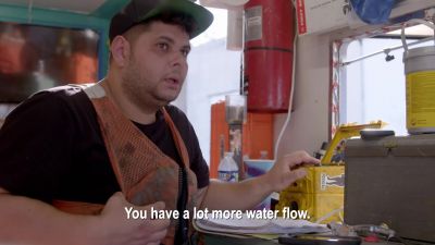He feels a lot more flow. - Sewer Divers