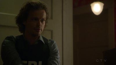 He fell trying to escape. - Criminal Minds