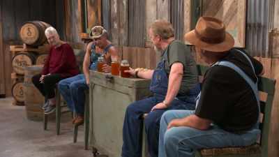   -He finally got it
  -warm. - Moonshiners: Master Distiller