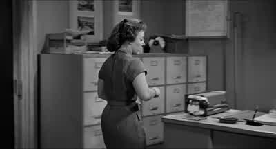 He was flirting with you. - Psycho