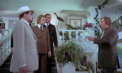 - He has followed me here. - I imagined. - The Romantic Englishwoman