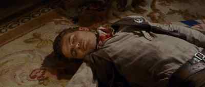 He followed these two.
They signalled back and forth. - The Comancheros
