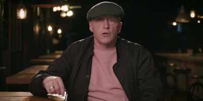 He goes on a trip to the U.S.
with some guys - Kings of Coke