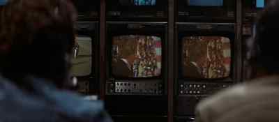 He got
a standing ovation. - Two Minute Warning