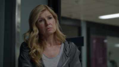 He got bored, so she pretended - Dirty John