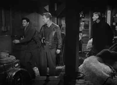 - He got out of here.
- Get parkas and boots and a flashlight. - The Thing from Another World
