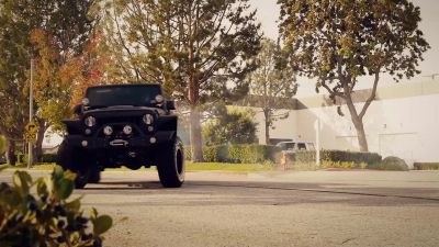 He gotta have about
2000 Horse Power in that thing. - Superfast!