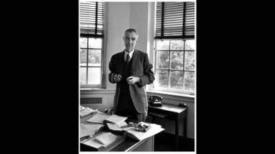He was handsome and charming - Oppenheimer: The Real Story
