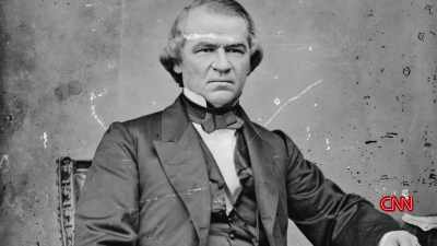HE HAS NO PERSONAL INTEREST IN
SECURING EQUALITY FOR BLACK MEN. - Lincoln: Divided We Stand