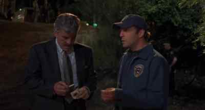 - He hasn't changed a bit.
- Yeah, that's the problem. - Striking Distance