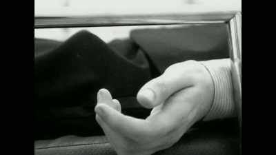 He had his arms out there
ready to be resuscitated. - JFK: What The Doctors Saw