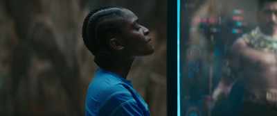 He just absorbs the
oxygen from his skin. - Black Panther: Wakanda Forever