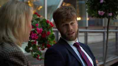 He just didn't go
into the business, - The Perfect Setting